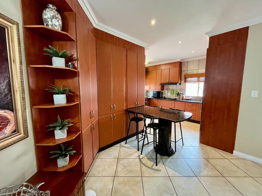 3 Bedroom Property for Sale in Wilkoppies North West
